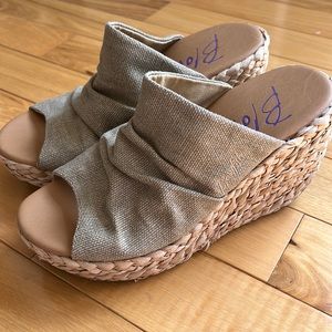 Blowfish Platform Wedge Slide Sandals